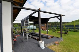 Za jak dlouho se promlčí načerno postavená pergola na vaší zahradě? Odborník řekl, kdy ji má smysl hlásit a kdy už můžete být v klidu